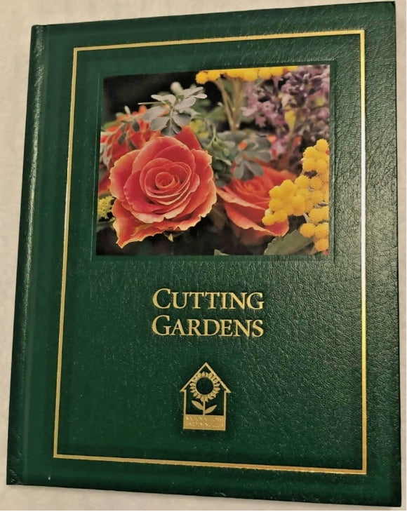 Garden Shelf Treasures