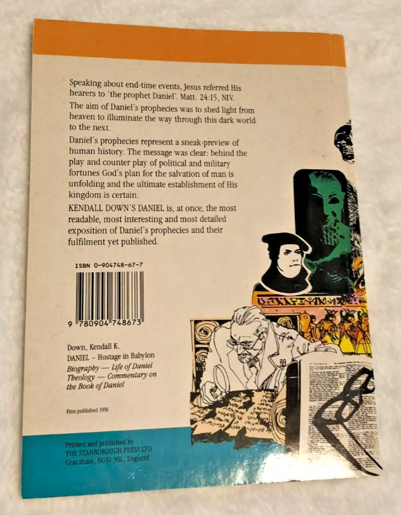 Daniel - Hostage in Babylon - Paperback - Condition Good