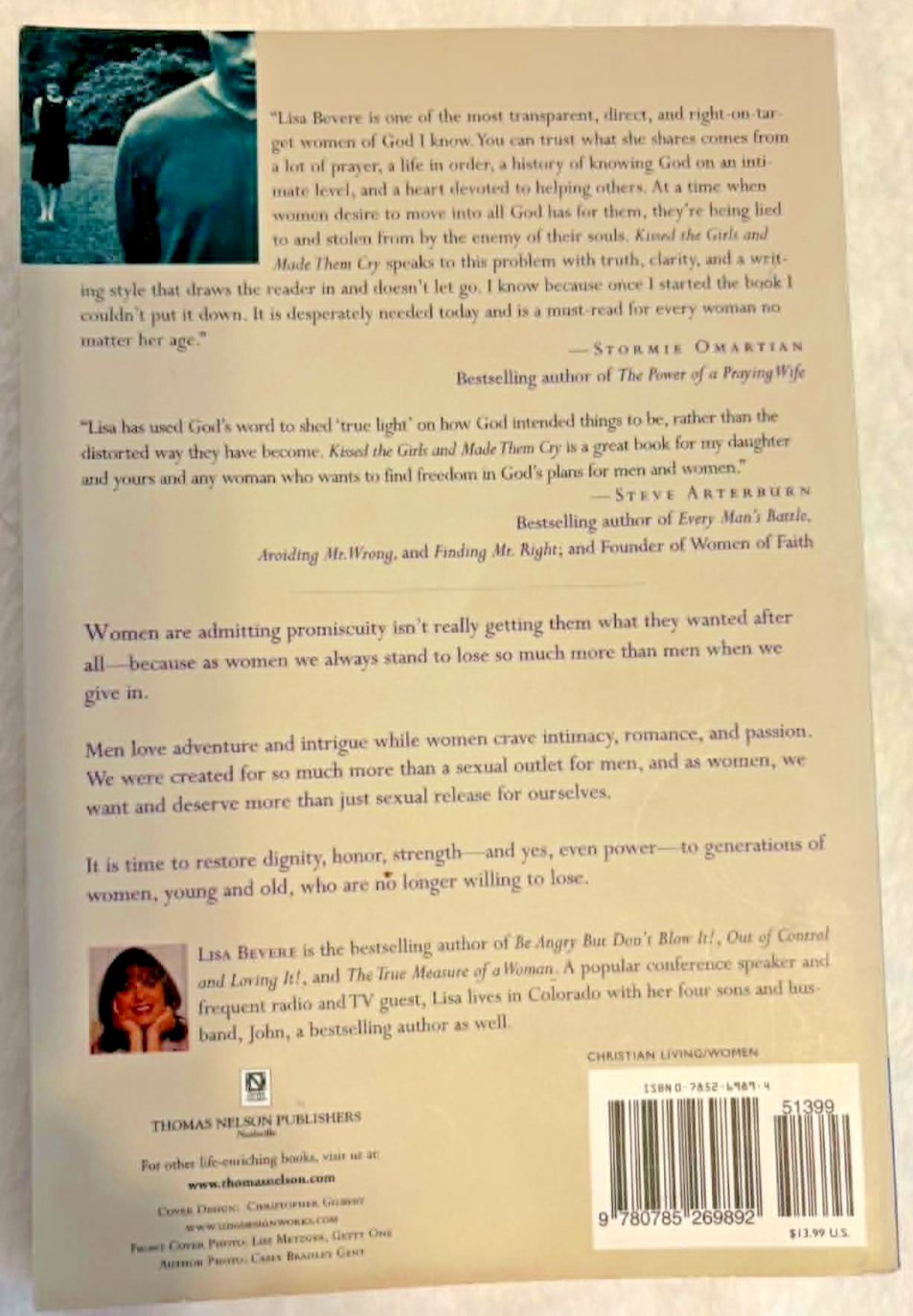 Kissed the Girls and Made Them Cry: Why Women Lose When We Give In - Paperback